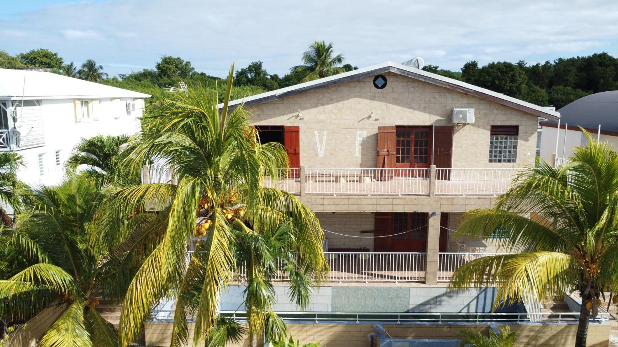 Villa Pistaches Grand-Bourg  Exterior photo